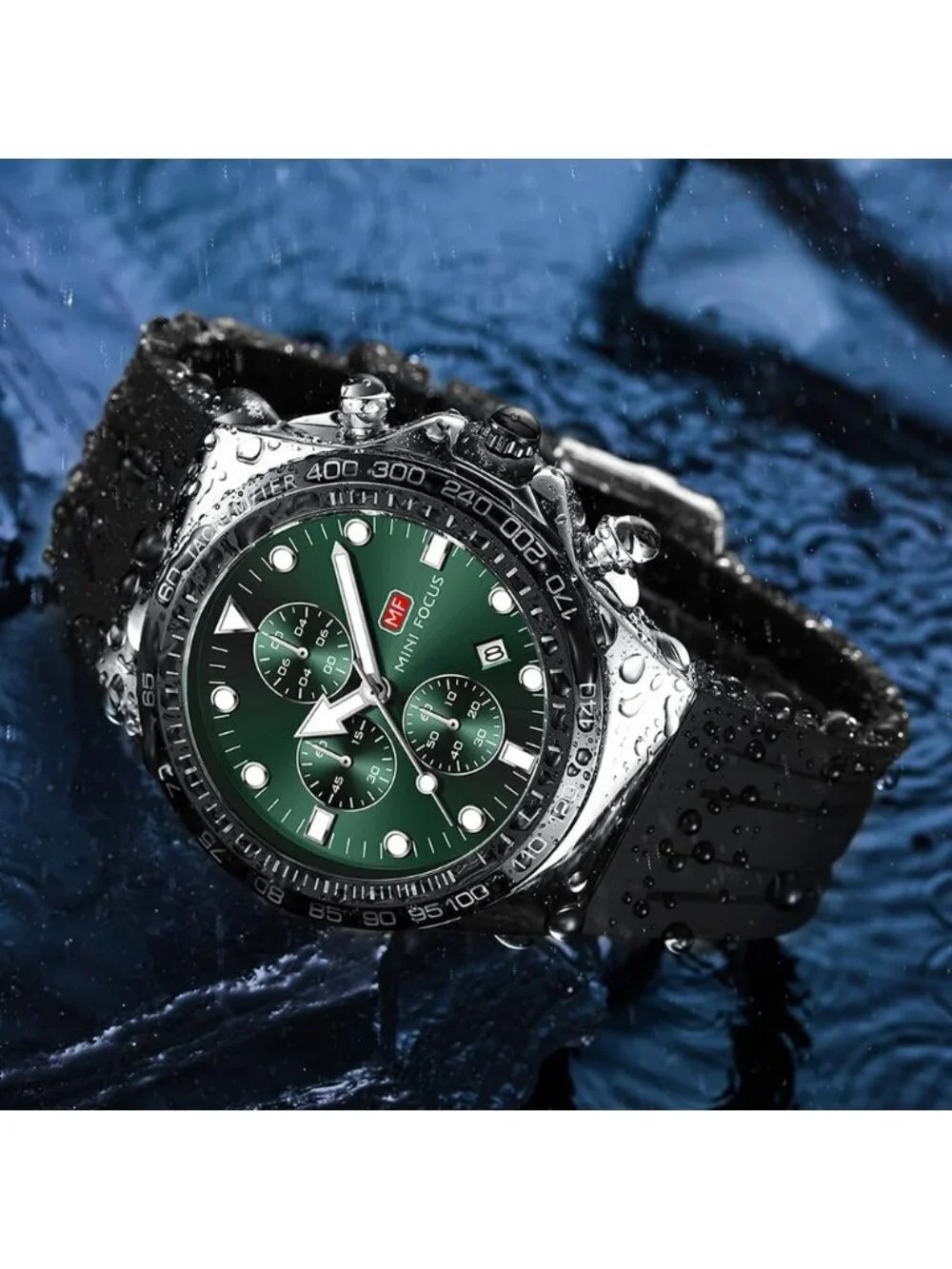 Men's Silver And Green Analog Quartz Waterproof Chronograph Stylish Casual Watch